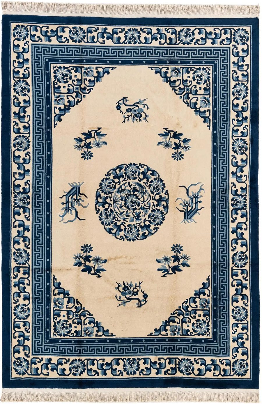 Classic Peking carved Chinese rug with ivory ground blue floral medallion and Greek key border with fringe